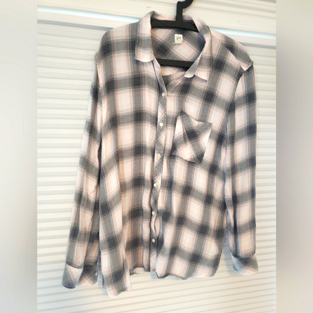 GAP XXL plaid long  sleeve button down shirt